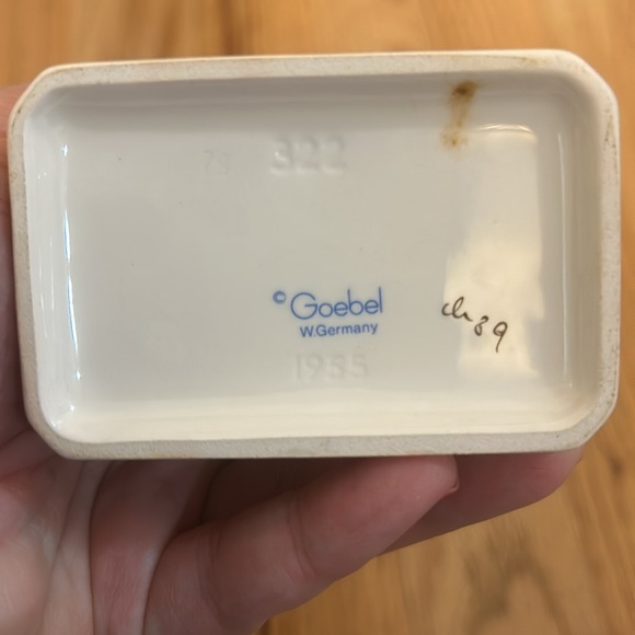 Little Pharmacist Hummel 1955 - Picture 5 of 6